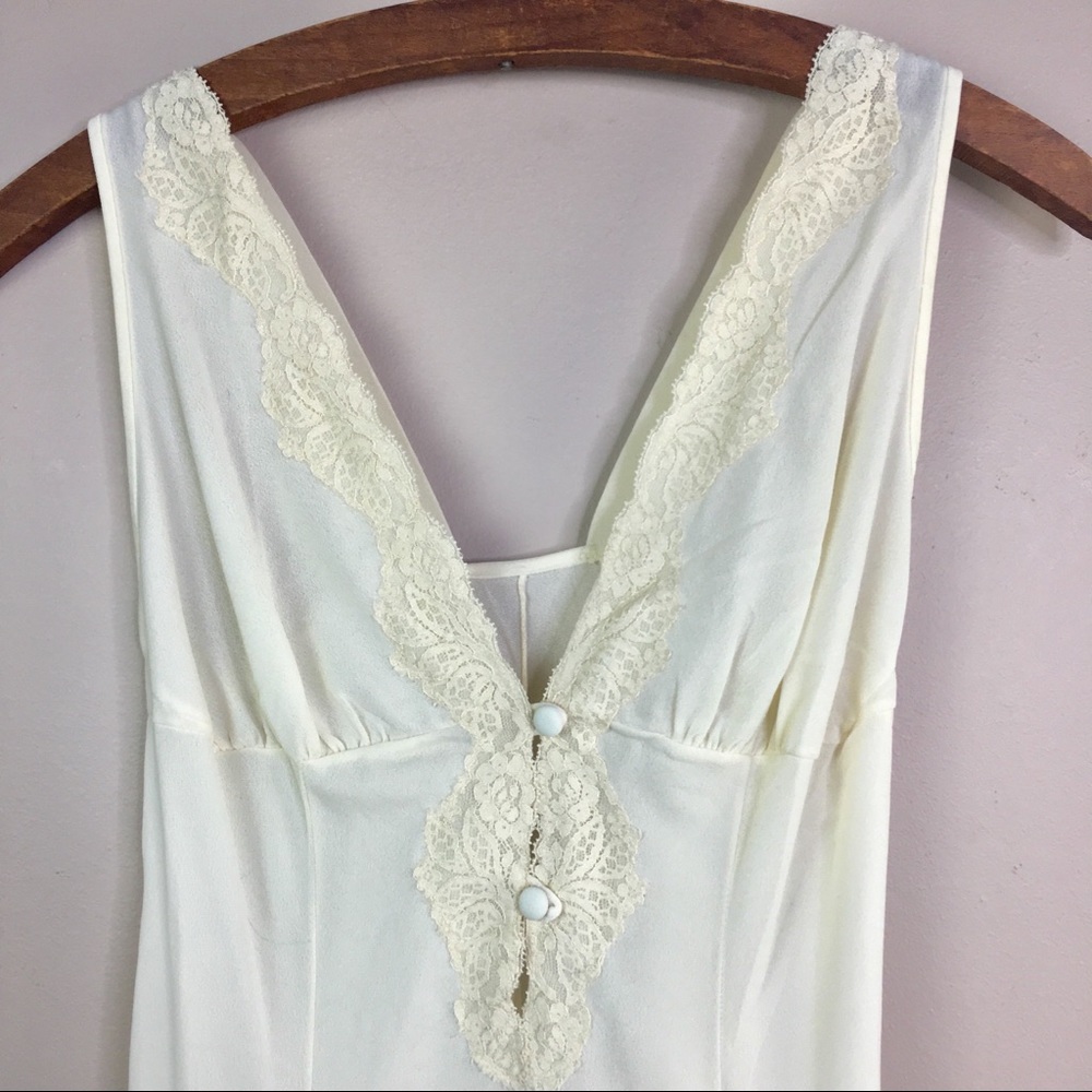 Sexy Vintage Ivory Négligée Long Night Gown